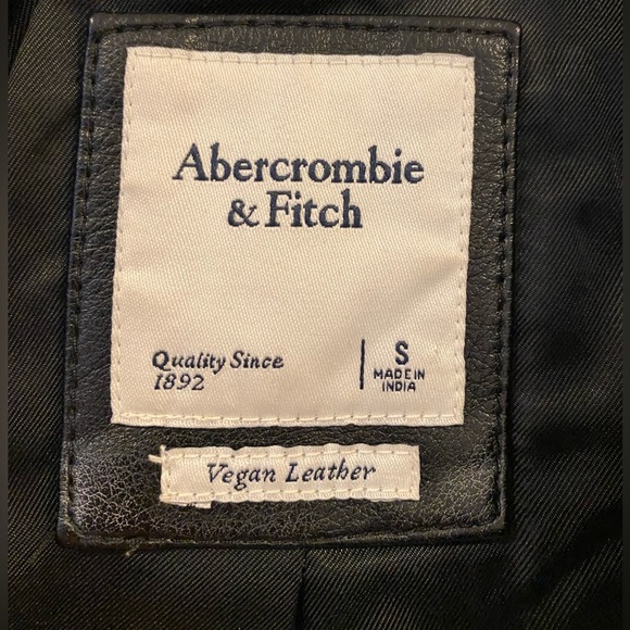 Abercrombie vegan leather jacket - Picture 4 of 5